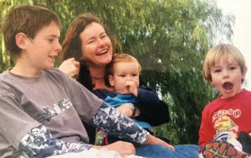 katy pike with three of her children